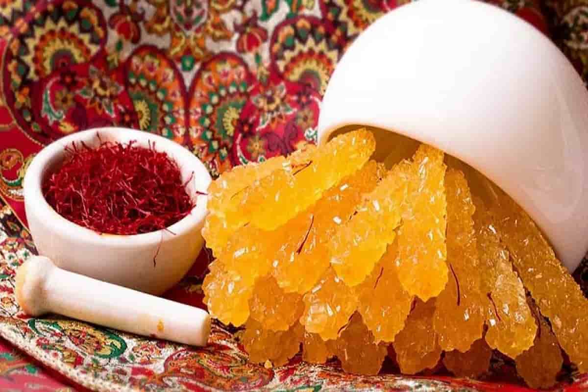 نبات زعفرانی شیرینی اصیل با عطر زعفران